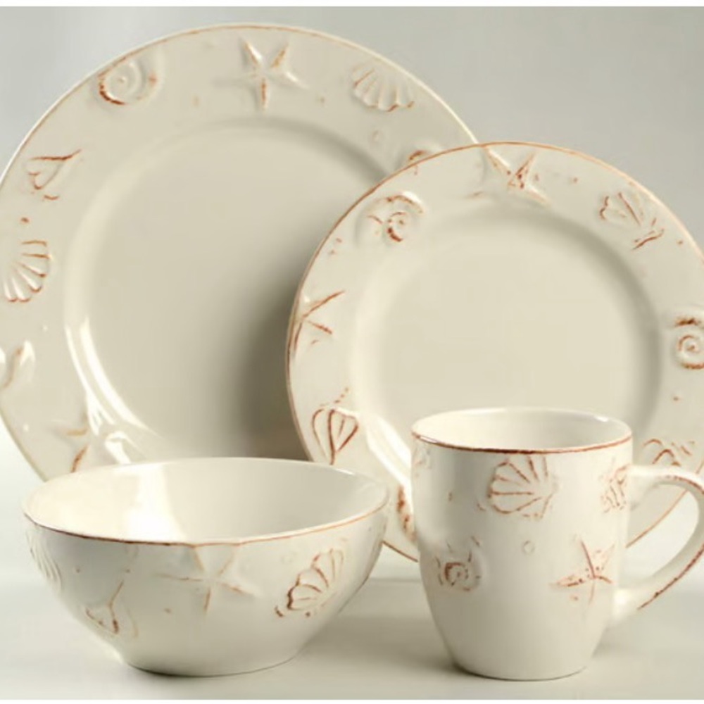 Thomson Hampton Pottery dishes